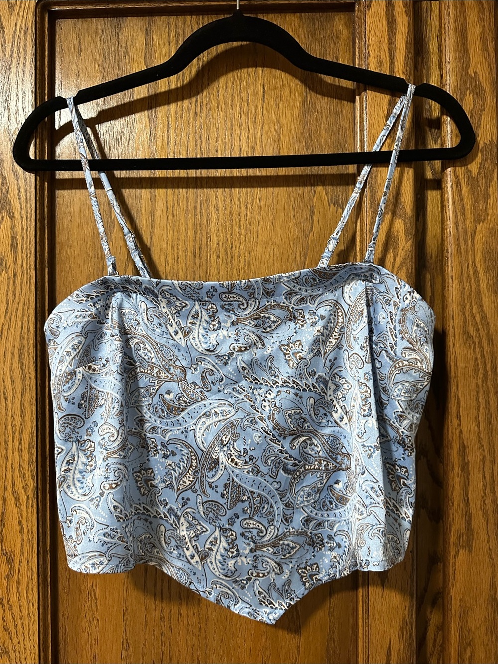 Hollister Paisley Satin Bandana Spaghetti Strap Crop Top Sz M Baby Blue